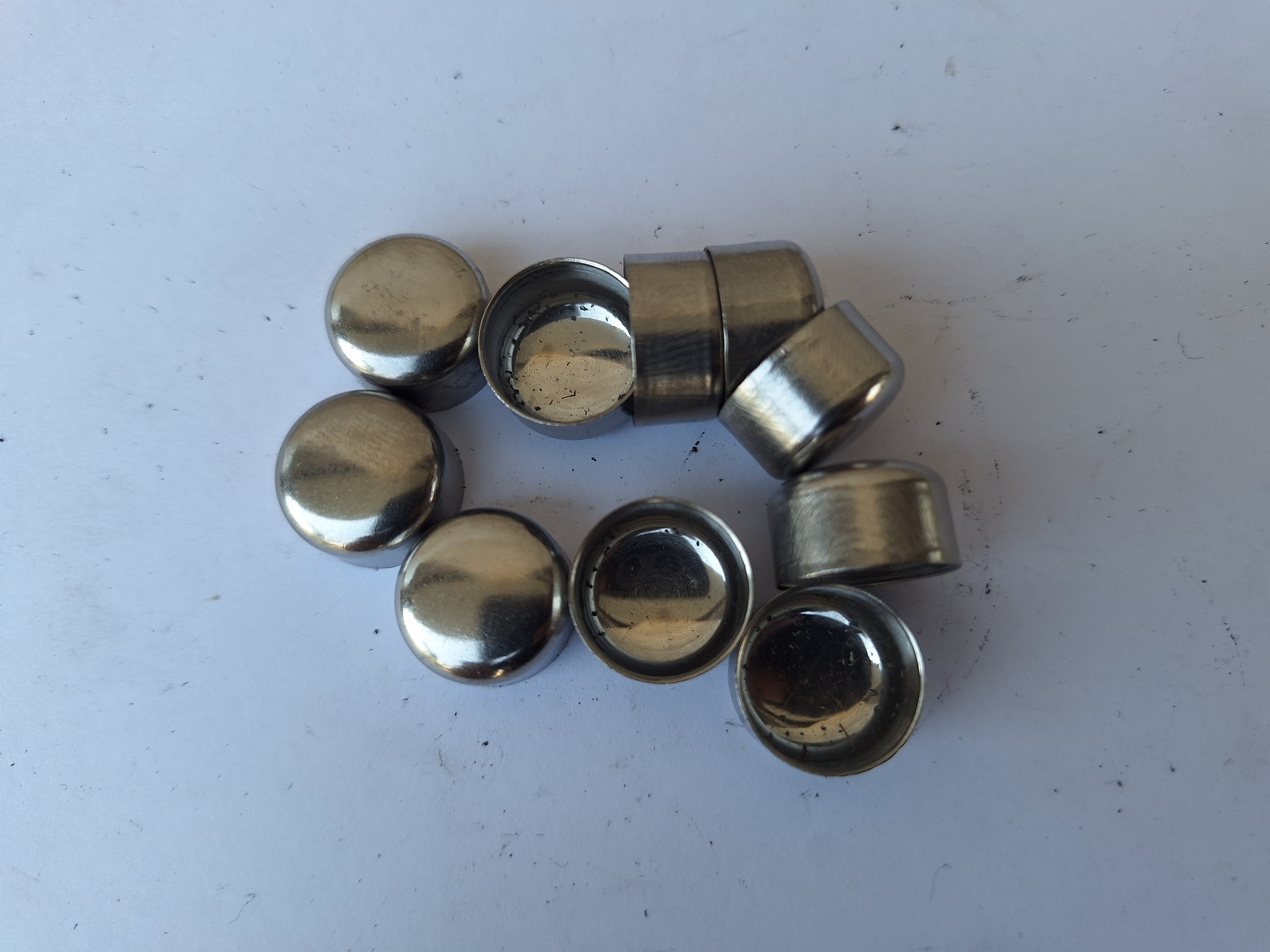 درپوش ۱۶ استیل